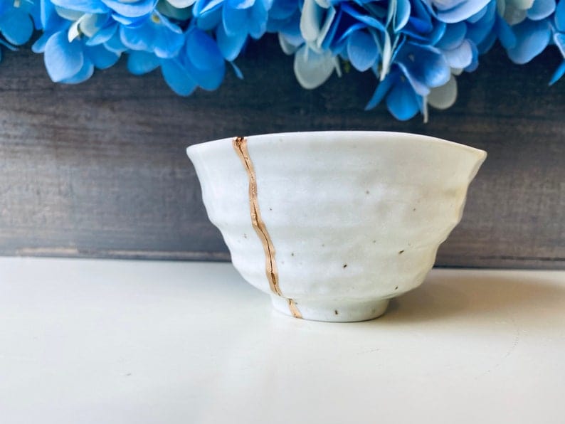 Kintsugi Bowl, Home Decor, Personalized Gifts, Gifts for Her, Wedding Gifts, Home Gifts, Kintsugi Repaired Black or White Stoneware Sake Cup