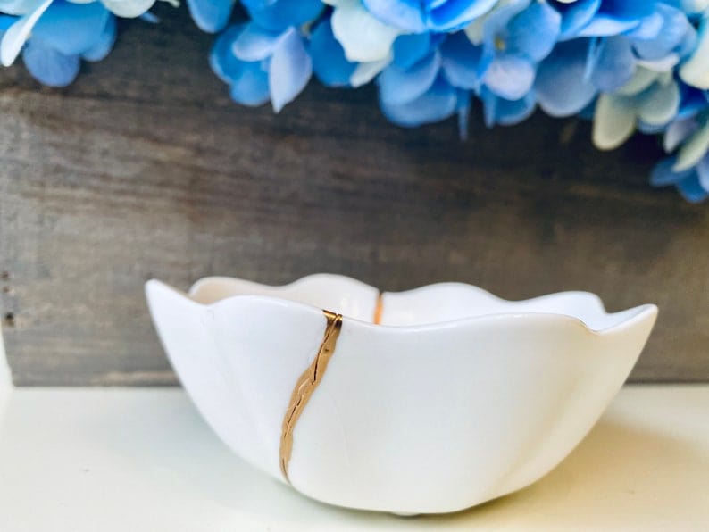 Kintsugi Repaired White Lotus Flower Dish Gold Inlay