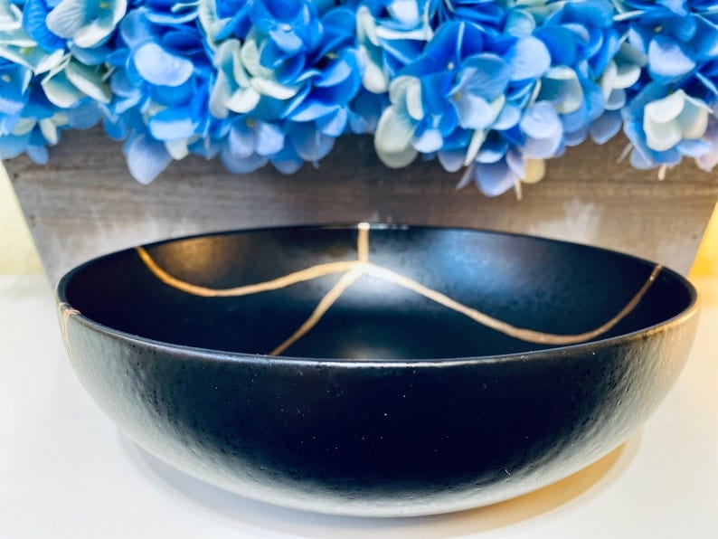 Kintsugi Bowl, Kintsugi Gifts, Home Decor, Home Gifts, Kintsugi Repaired Black and Gold Low Stoneware Bowl