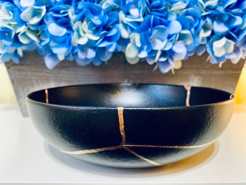 Kintsugi Bowl, Kintsugi Gifts, Home Decor, Home Gifts, Kintsugi Repaired Black and Gold Low Stoneware Bowl