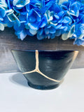 Kintsugi Dish, Kintsugi Bowls, Personalized Gifts, Gifts for Her, Home Decor, Minimalist Style, Kintsugi Repaired Black Stoneware Bowl