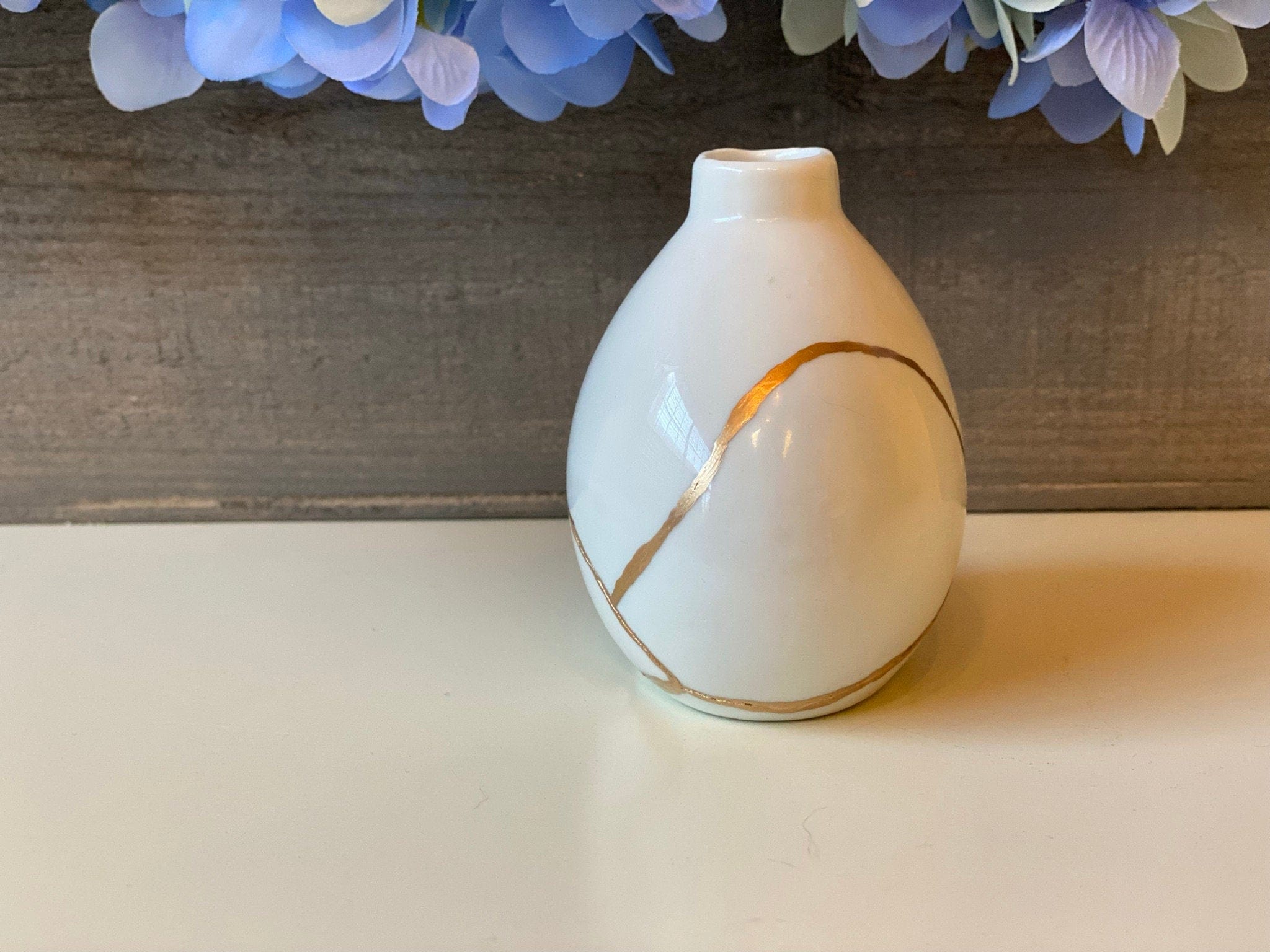 Kintsugi Repaired White Porcelain Bud Vase Gold Inlaid