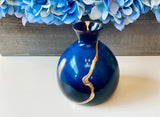 Kintsugi Budvase, Kintsugi Vase Ceramic Vase, Blue Bud Vase, Kintsugi Repaired, Handmade Home Decor, Minimalist, Blue Bud Vase Gold Repair
