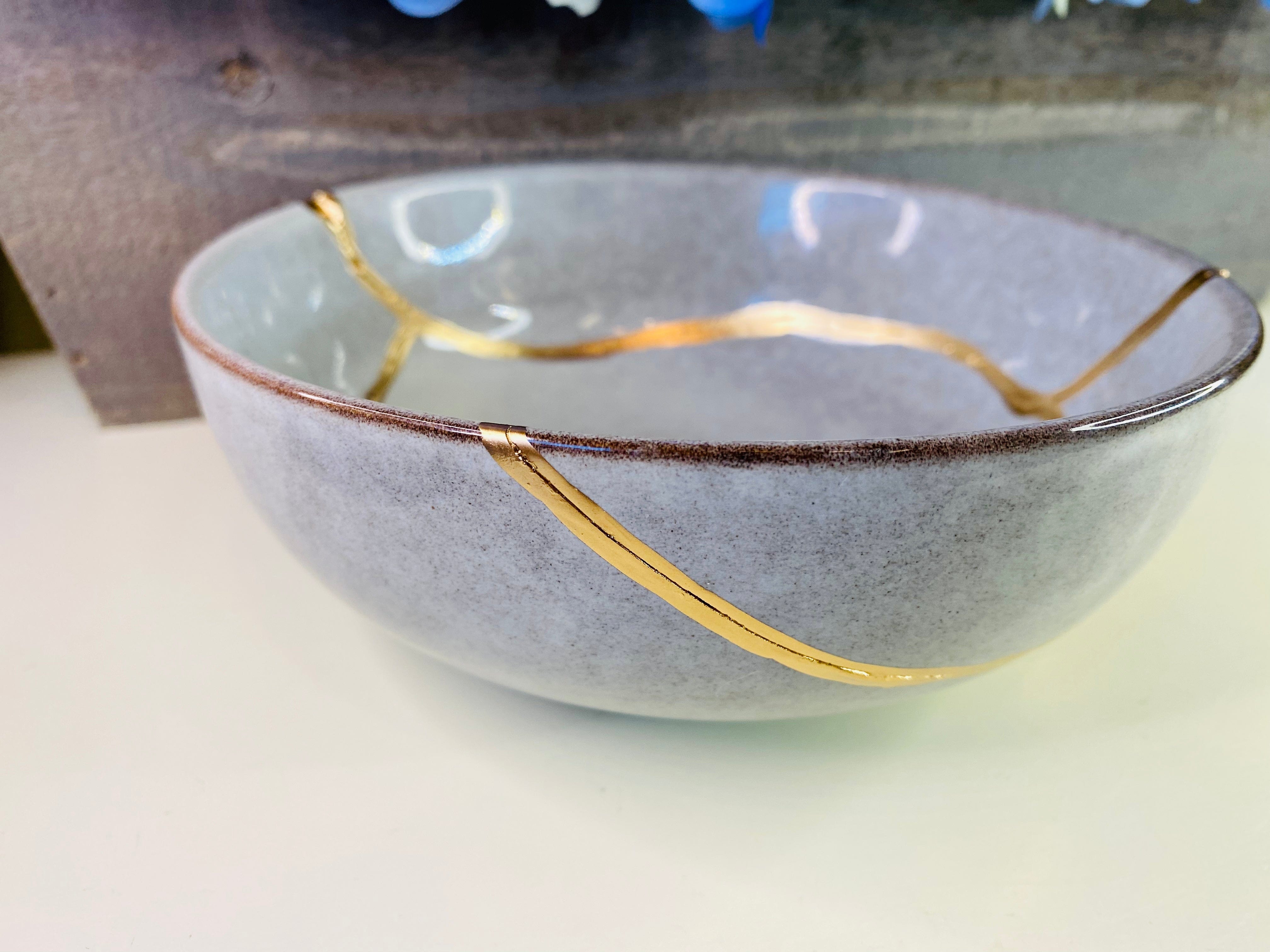 Kintsugi Bowl, Grey Stoneware Bowl, Home Gifts, Home Decor, Kintsugi Repaired Gifts, Anniversary Gifts, Kintsugi Repaired Grey Patterned Bowl