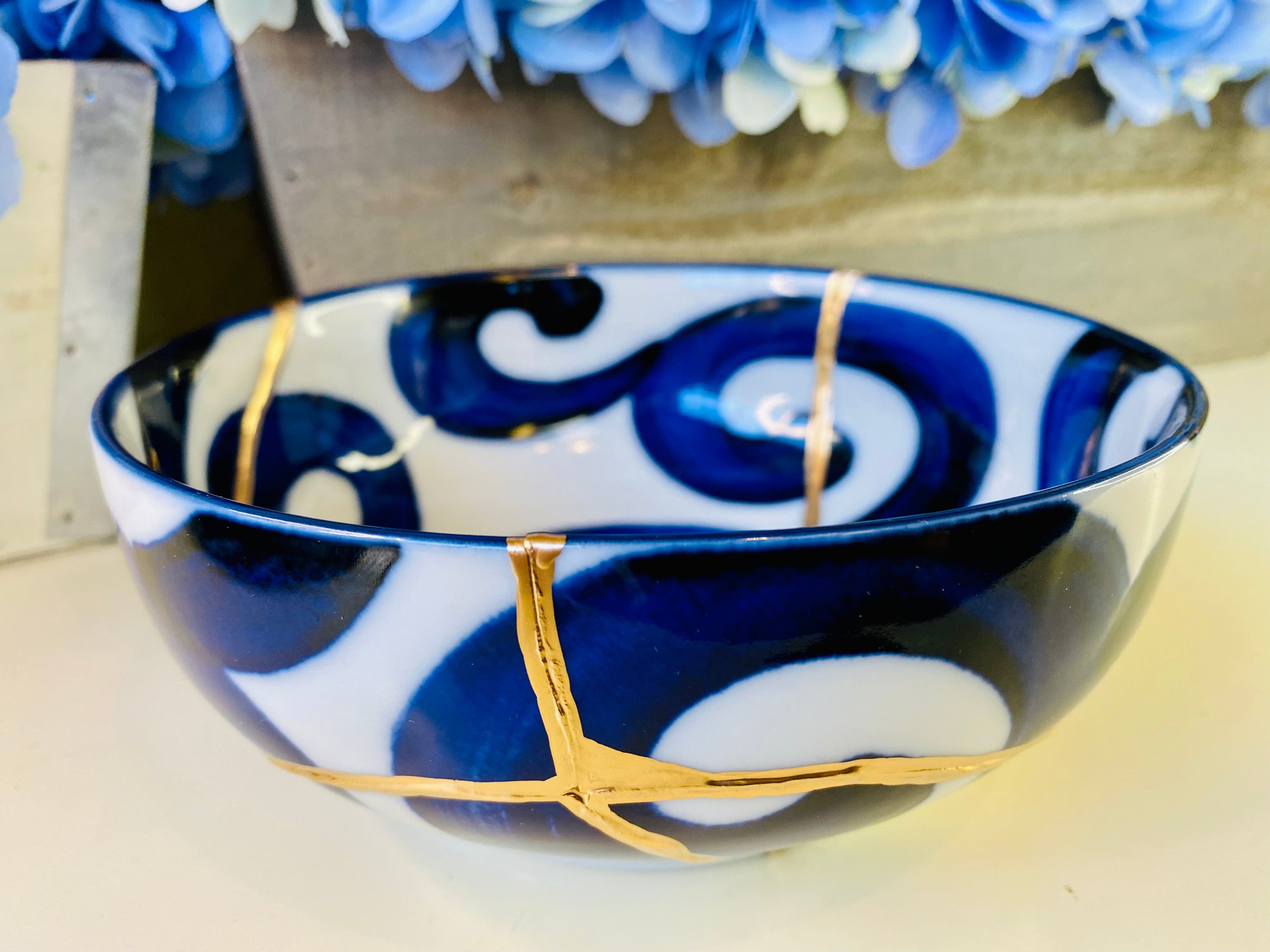 Kintsugi White Blue Nami Bowl