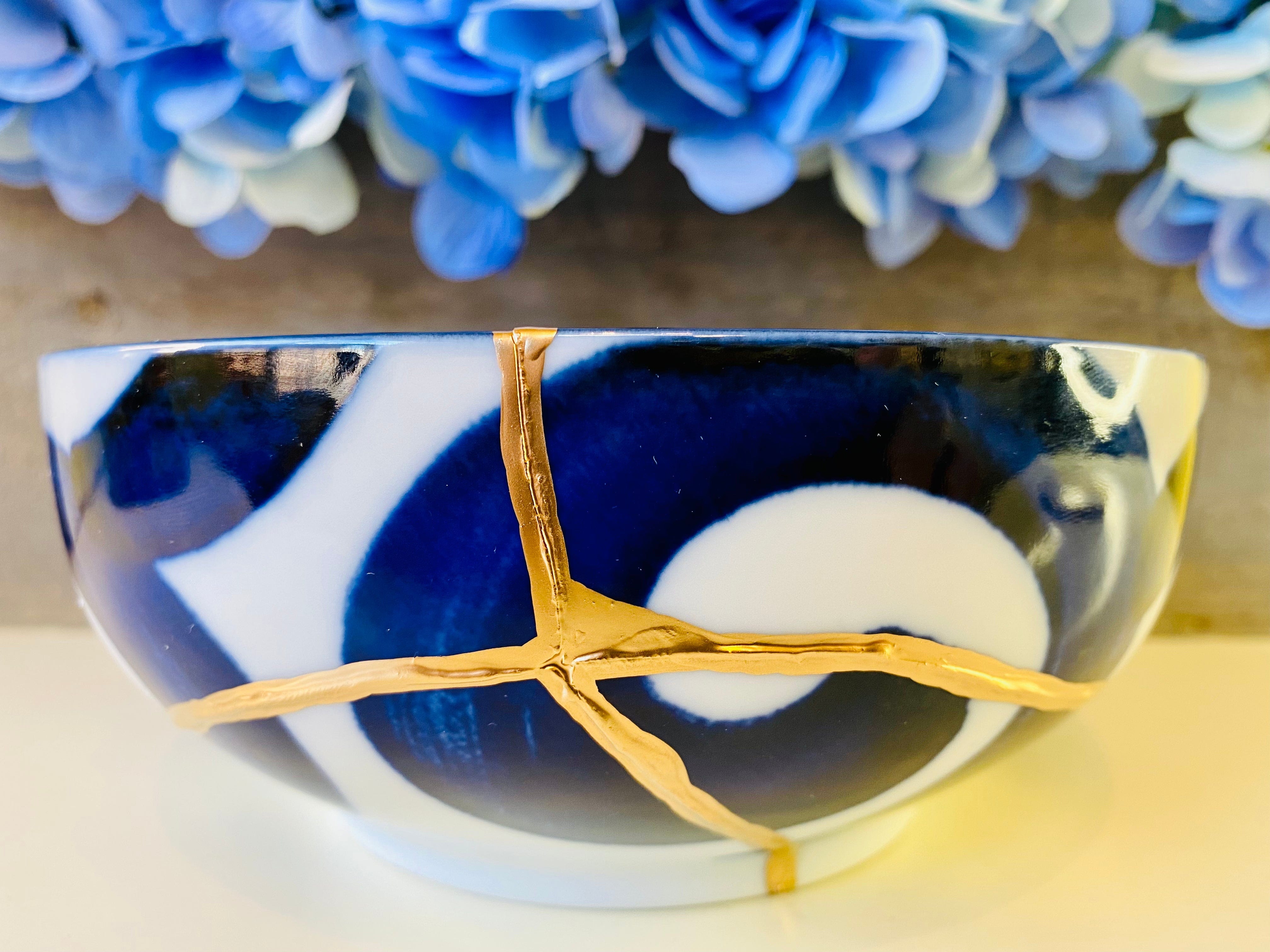 Kintsugi White Blue Nami Bowl