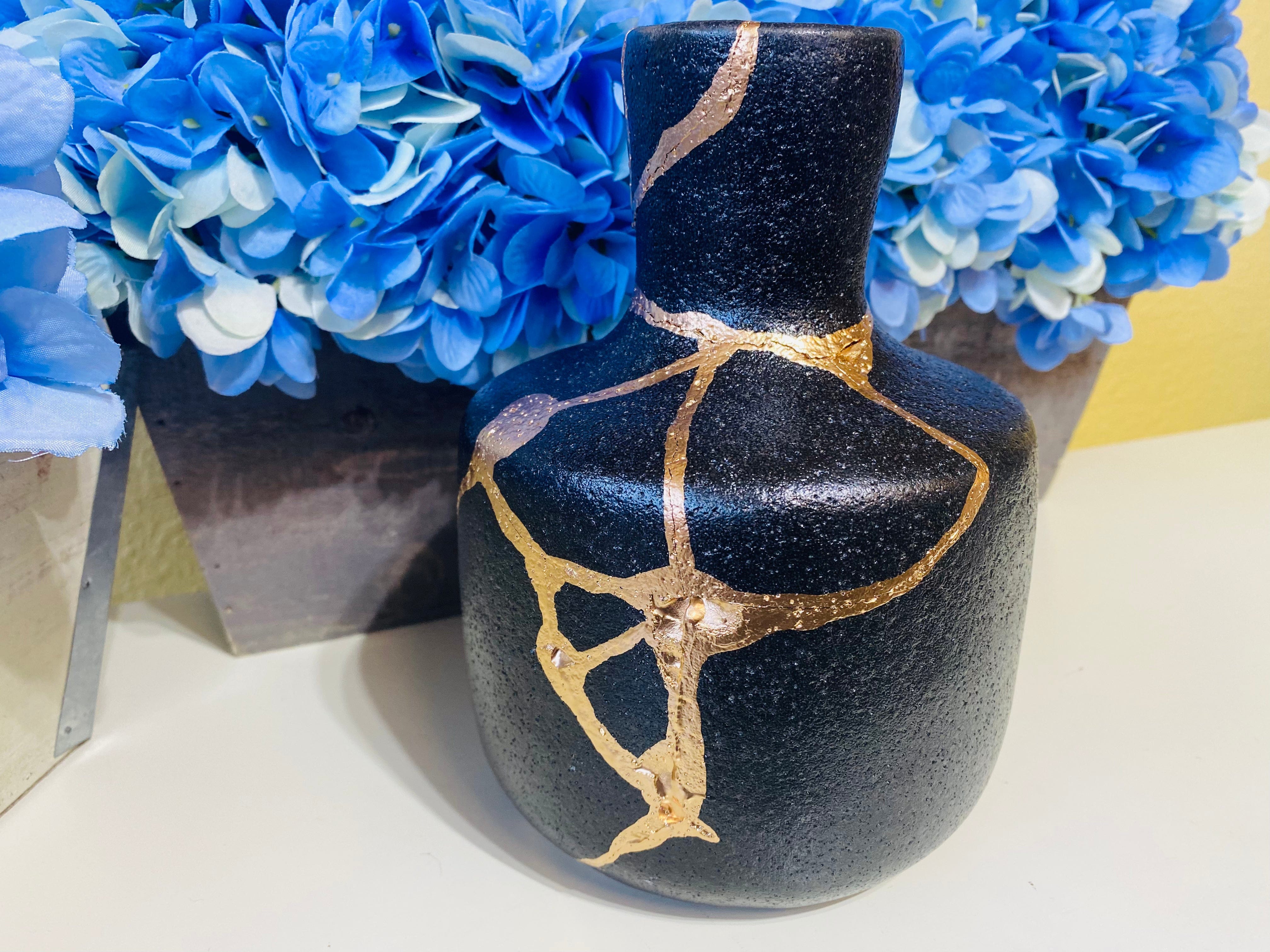 Kintsugi Black Stoneware Jar