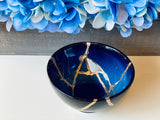 Kintsugi Repaired Cat-Eye Blue Ring Bowl Gold Inlaid