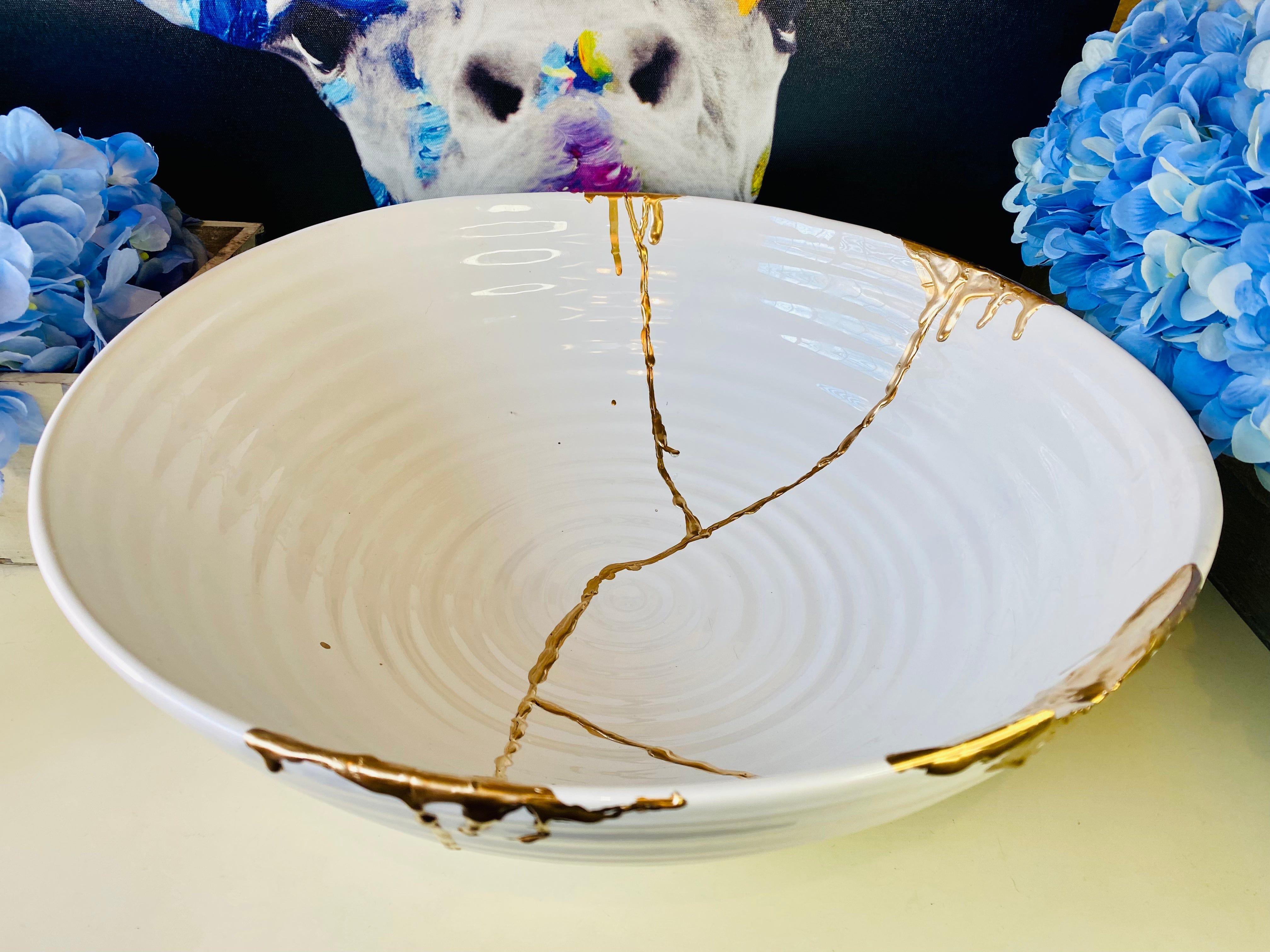 Kintsugi Bowl, Extra Large Centerpiece, Kintsugi Pottery, Japanese Decor, Fine Art Ceramics, Gifts, Large Porcelain Centerpiece Bowl