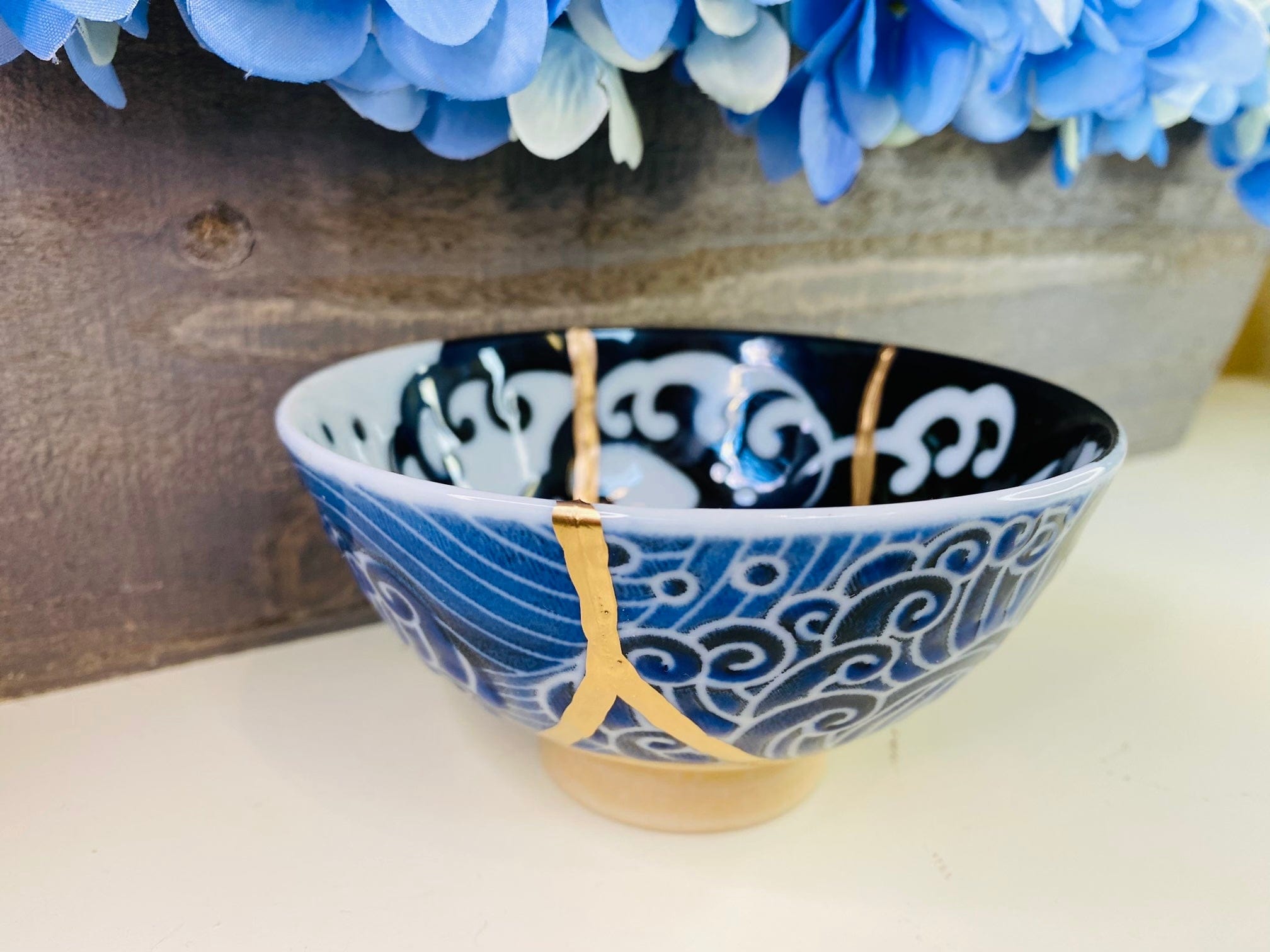 Kintsugi Bowl Kintsugi Blue Wave Bowl, Kintsugi Gold Repair Ceramic  Pottery, Minimalist Art, Home Decor, Gifts for Women, Kintsugi Art 