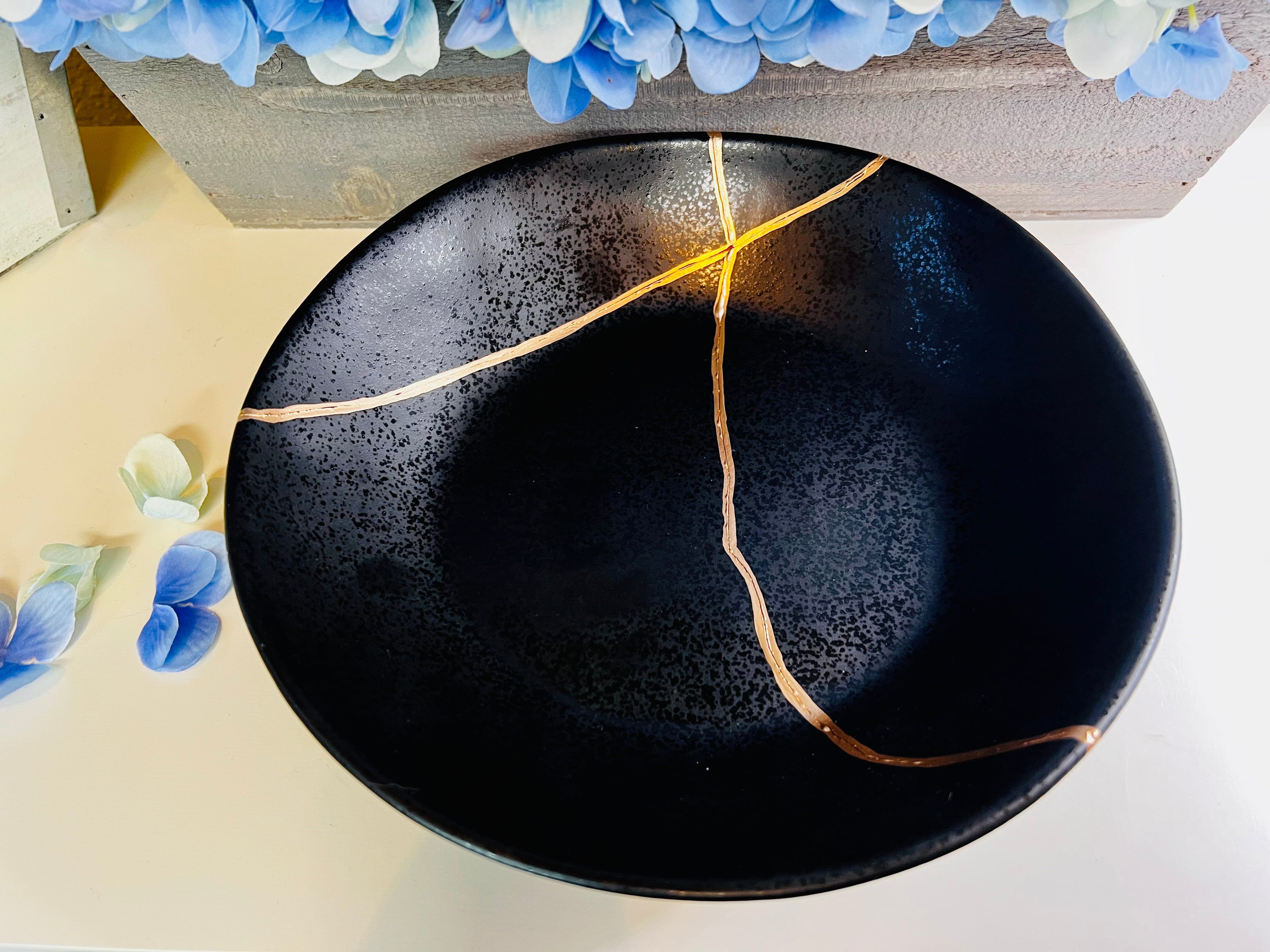 Kintsugi Bowl, Matte Black Bowl, Black Stoneware Halloween Decor, Handmade Home Decor, Fall Gifts, Minimalist, Kintsugi Black Stoneware Bowl
